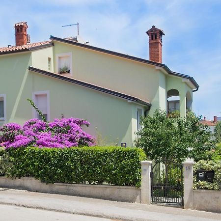 Piccola Pineta Apartment Pula Exterior foto